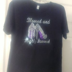 Medium rhinestone tee
